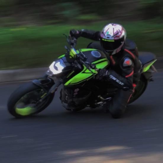 林速MOto ：楊芋师🥔