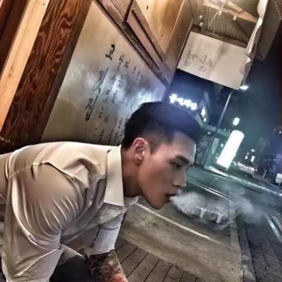 D k（停）