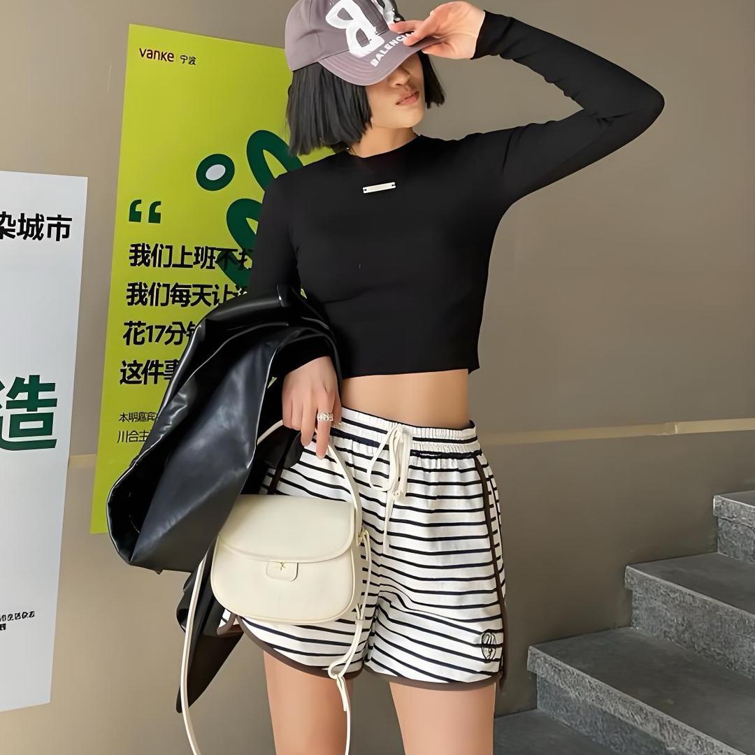 洋洋（Boff）梨形身材