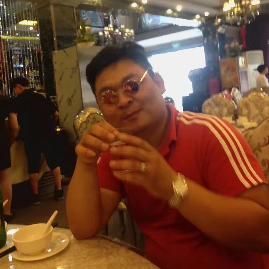向钱看啊