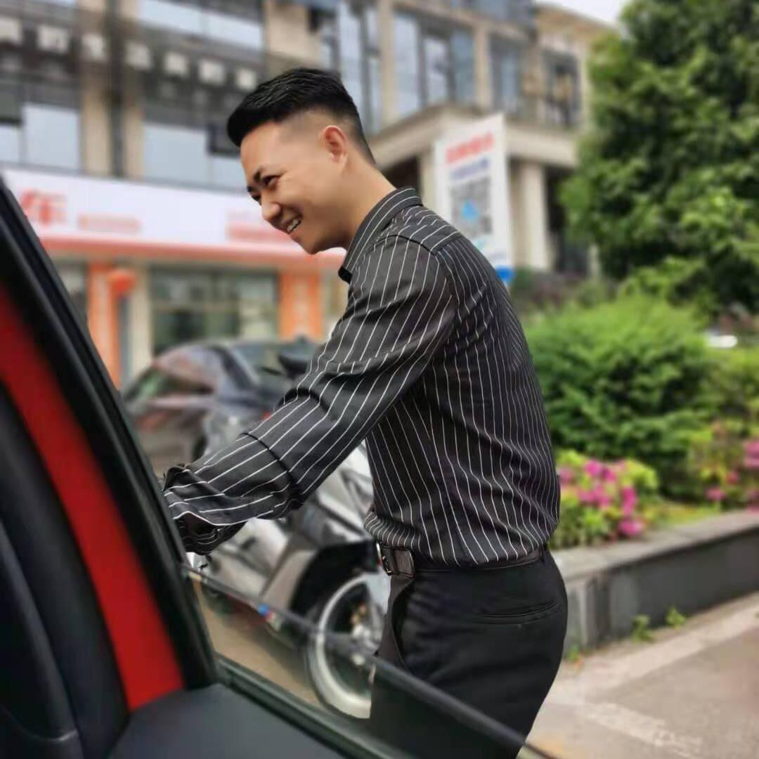 星星二手车（邹锤子）