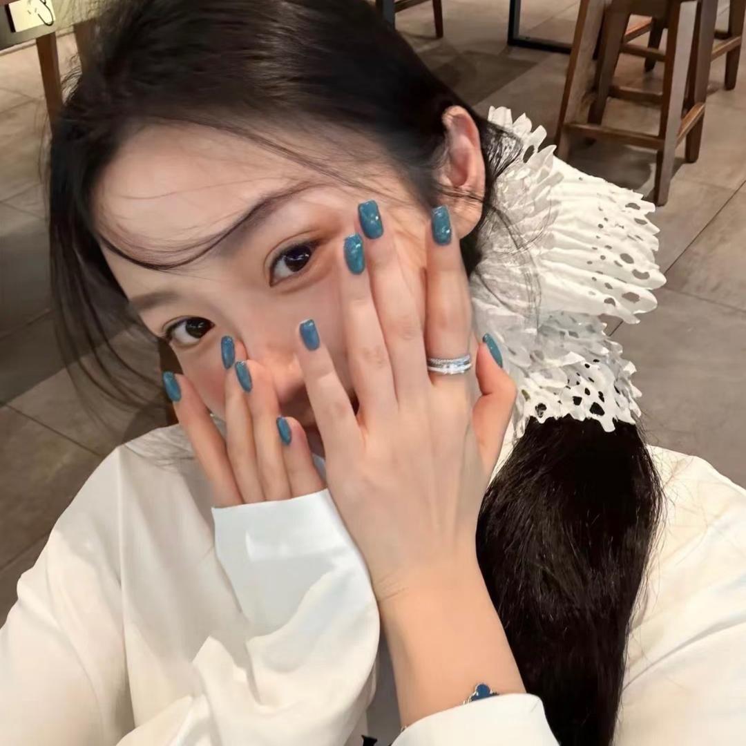 啾啾吃嗨眉山