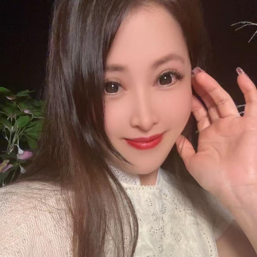 菁菁🎙️ ⁴⁹