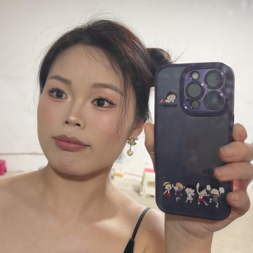 方圆脸苗苗😘