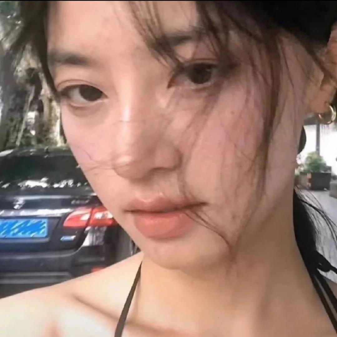 不种玫瑰.