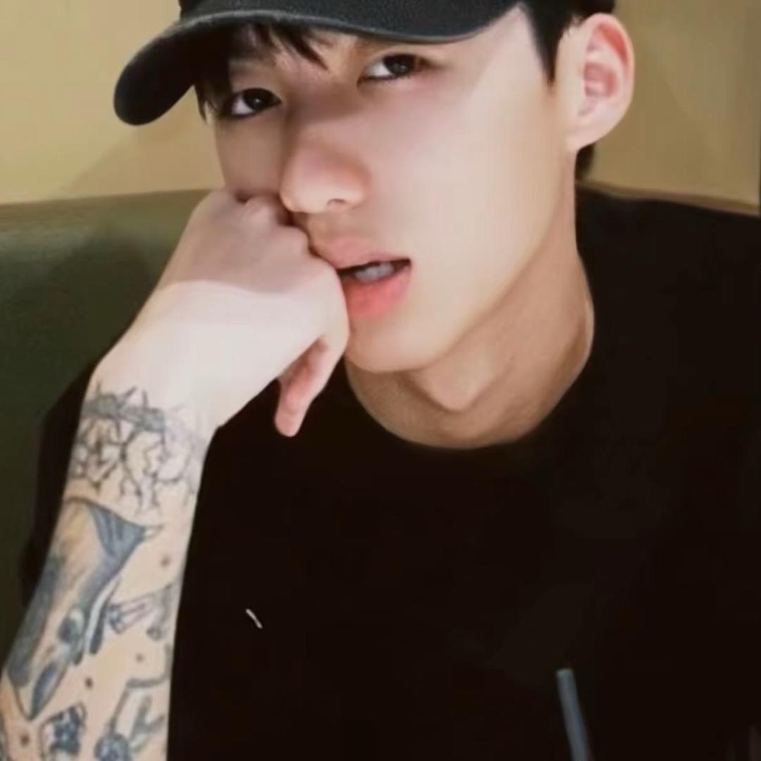 𝙡̶𝙤̶̶̶𝙫̶̶̶𝙚