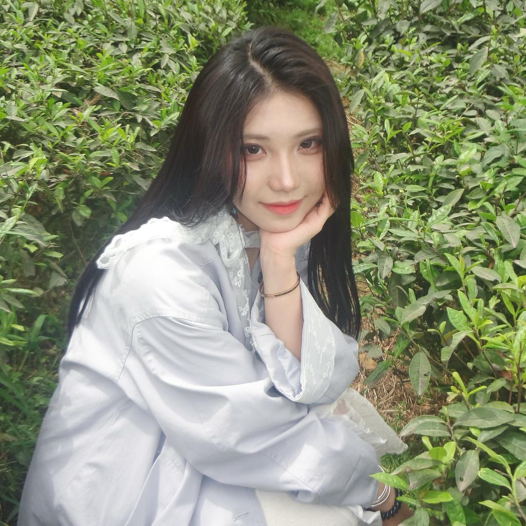 小宅妮