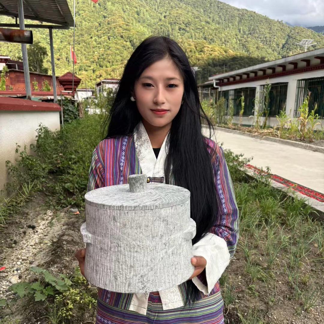 桑杰拉姆的石锅小铺