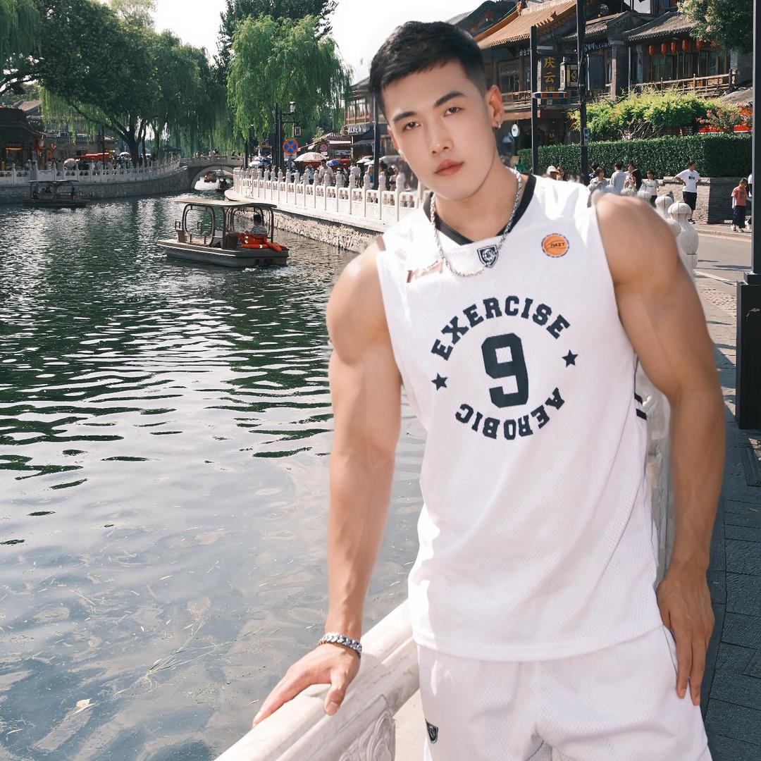 田行健_Ethan
