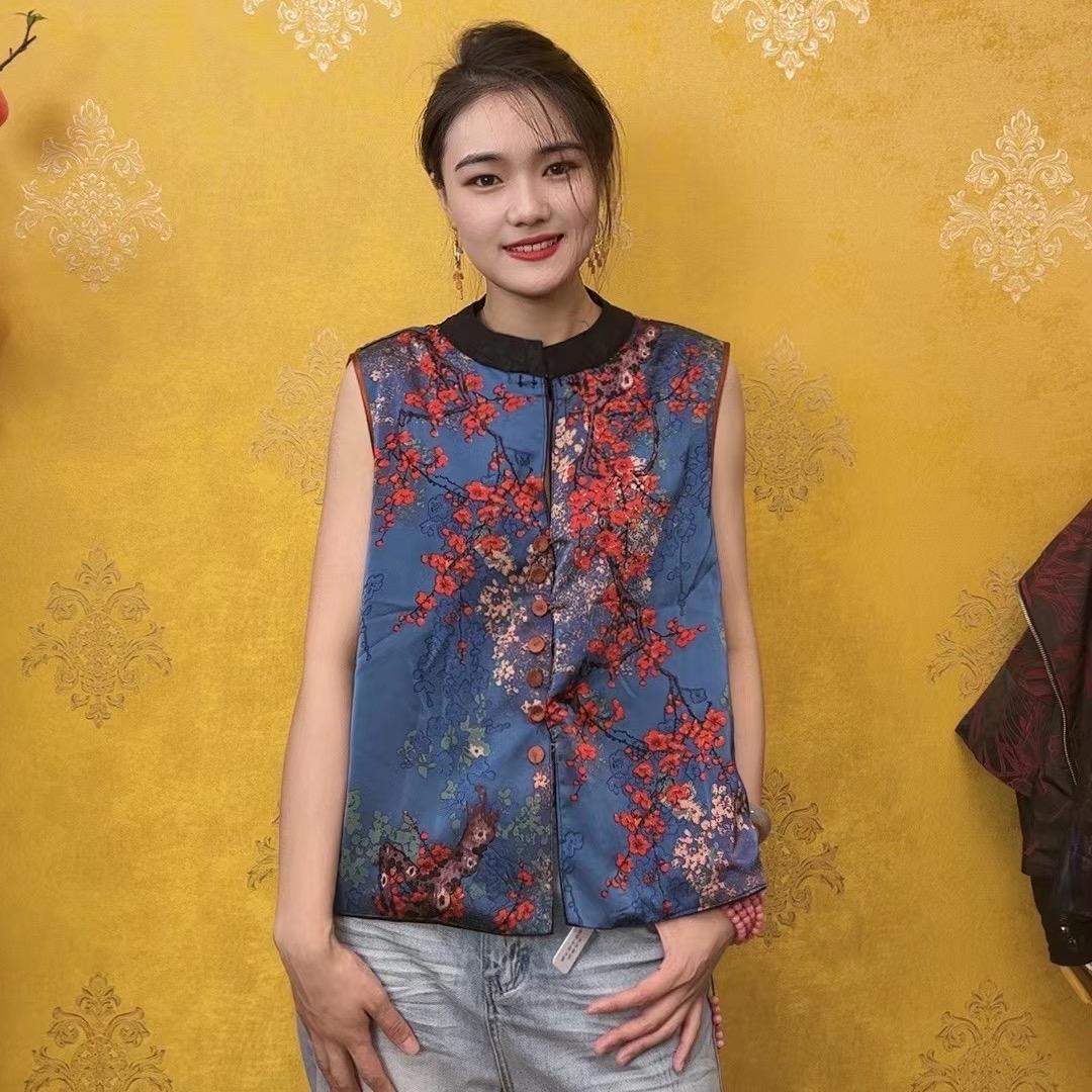 颜悦轩女装精品坊