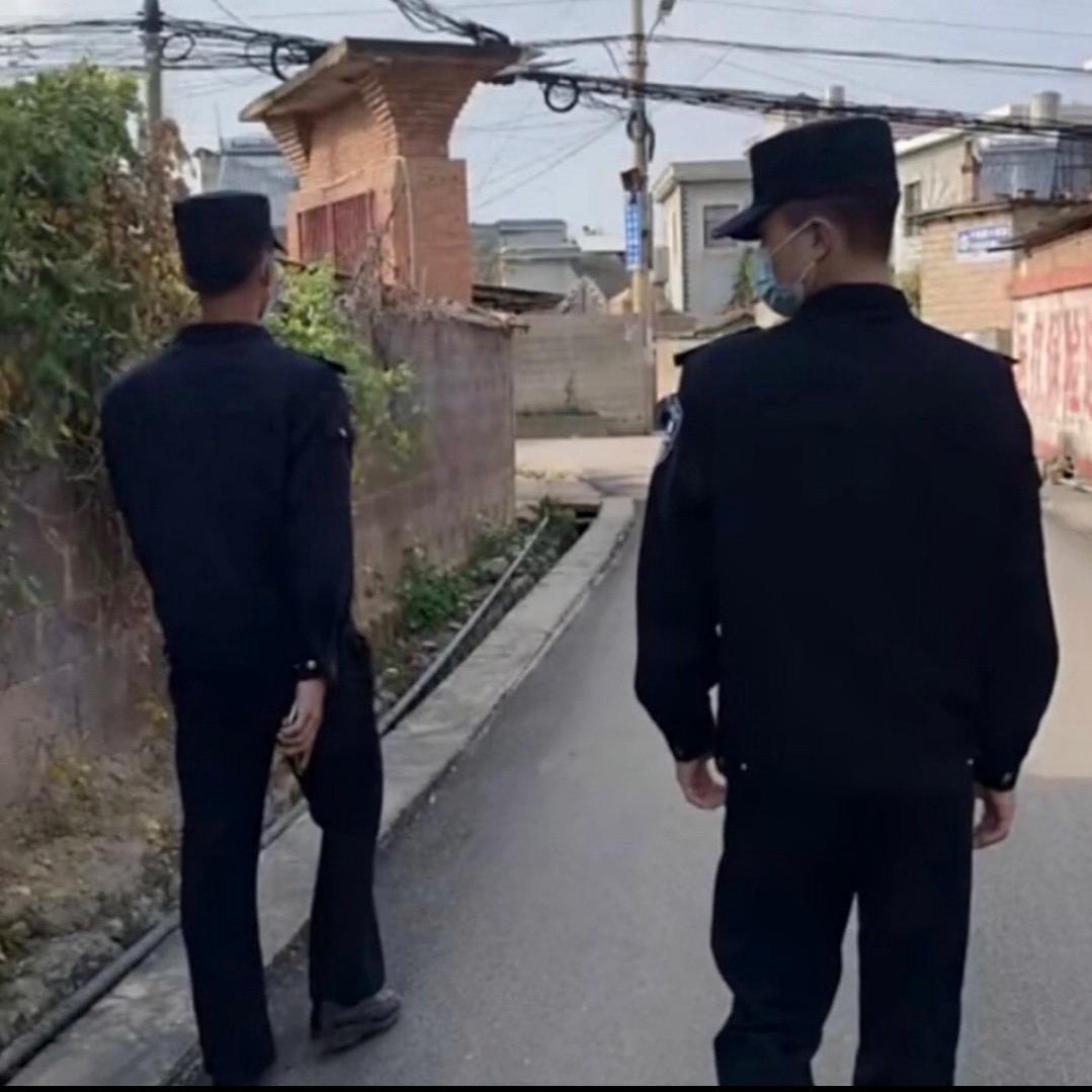 水深自有渡船人