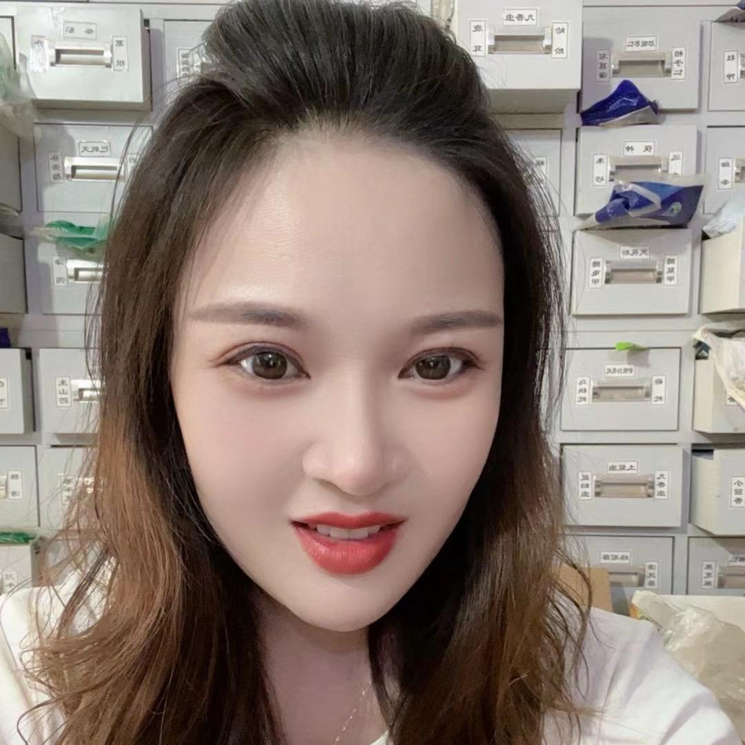 半个月亮👠