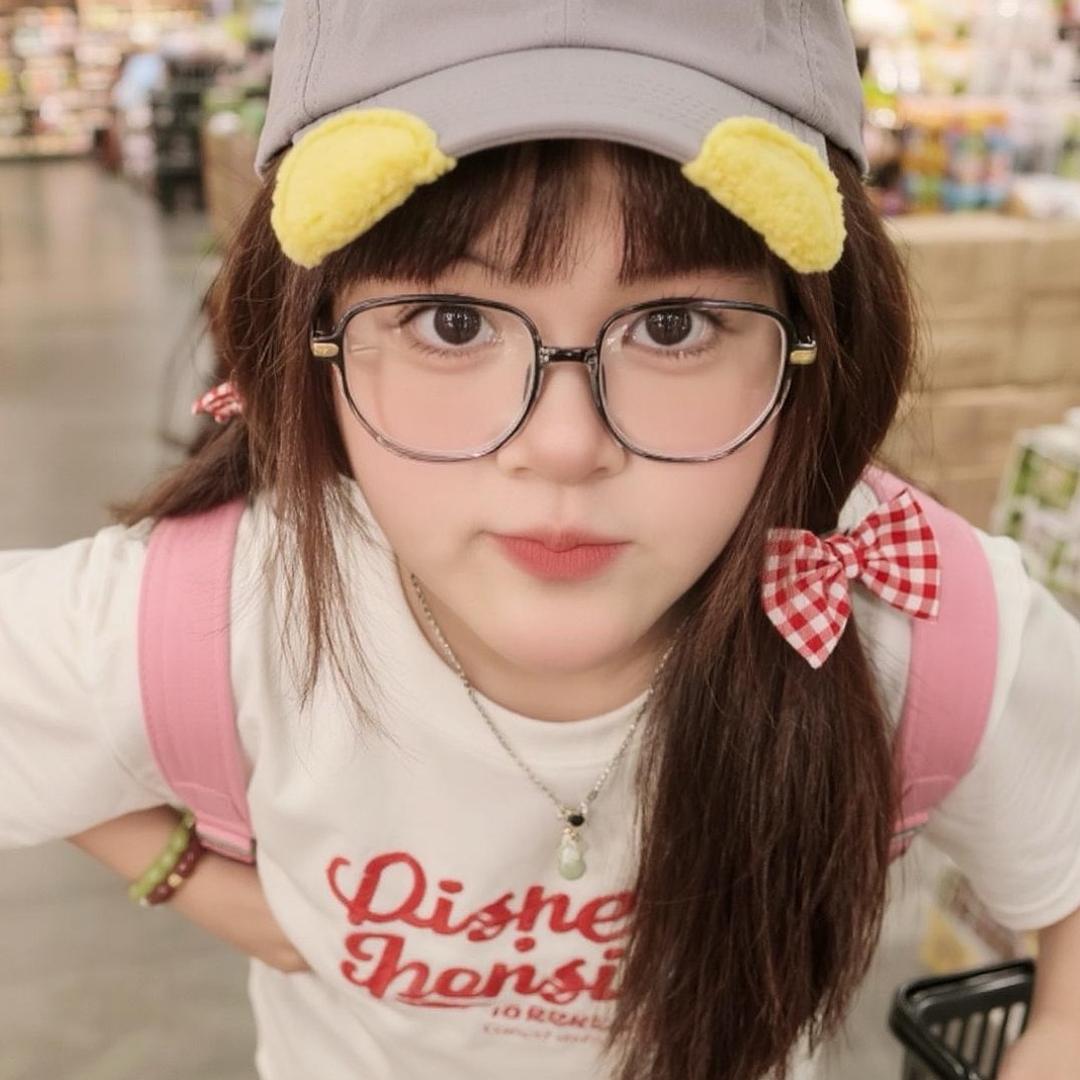 捏肉肉