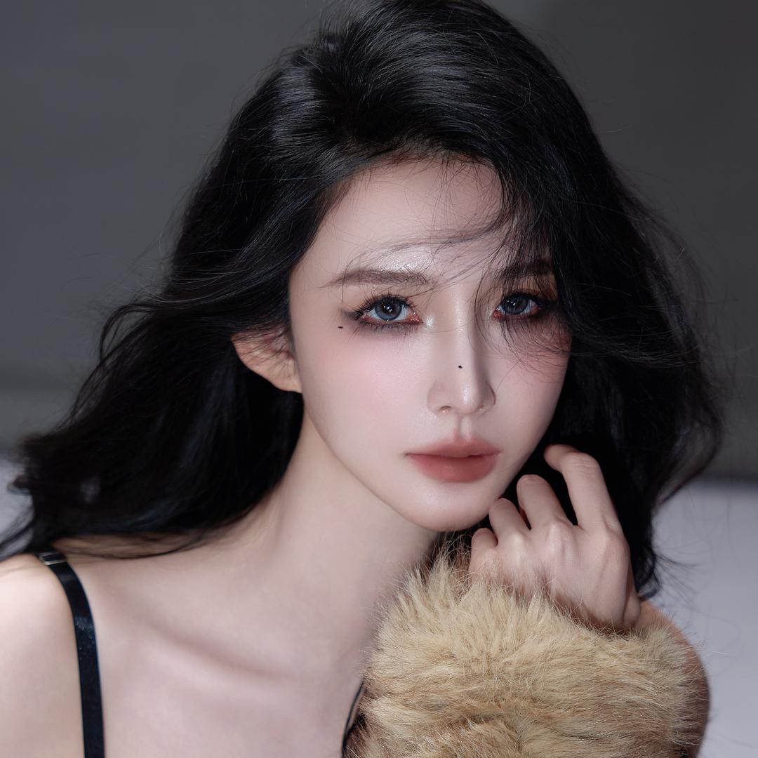 一菲吖