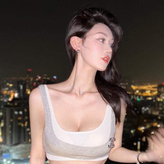 王哪跑女士😉