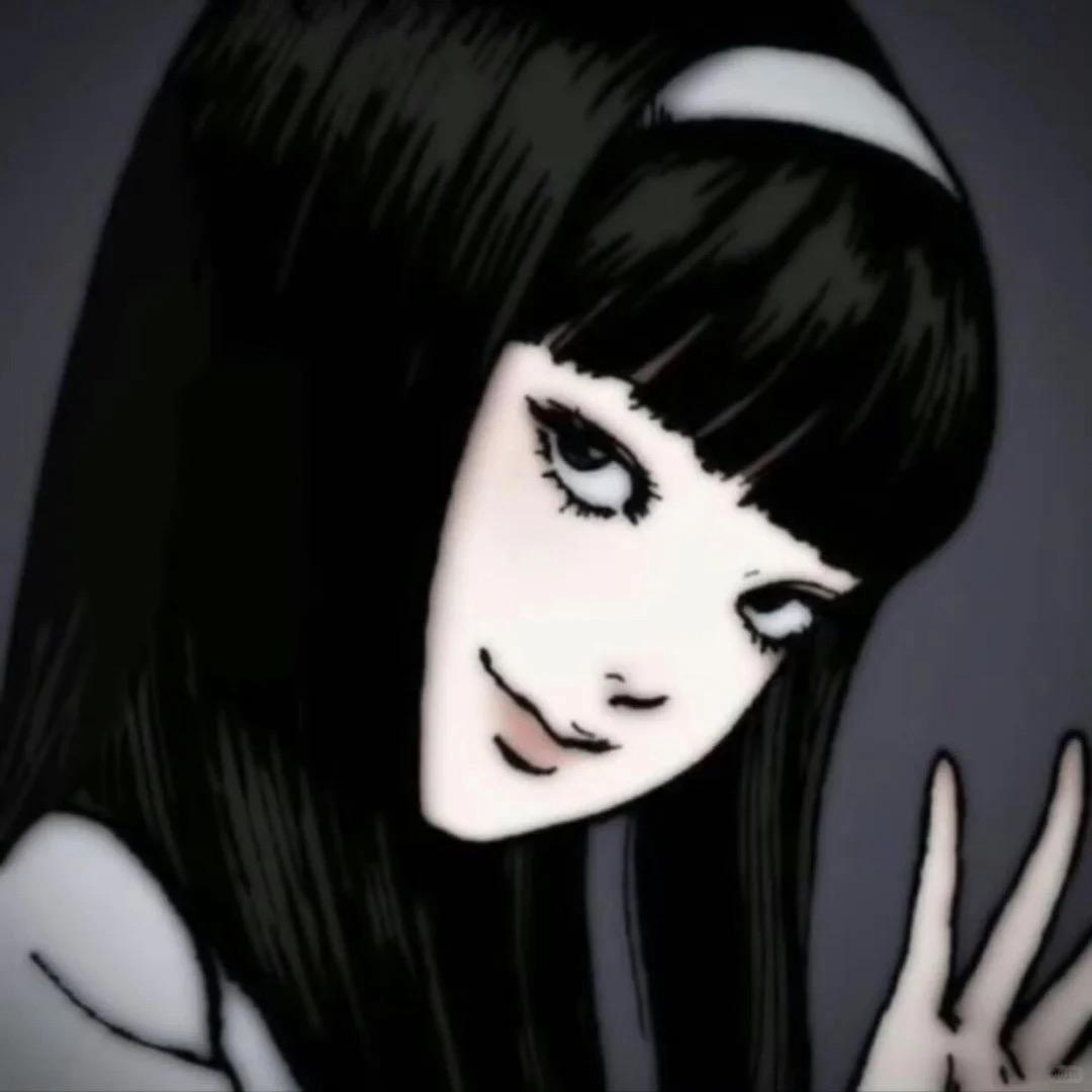 ♚