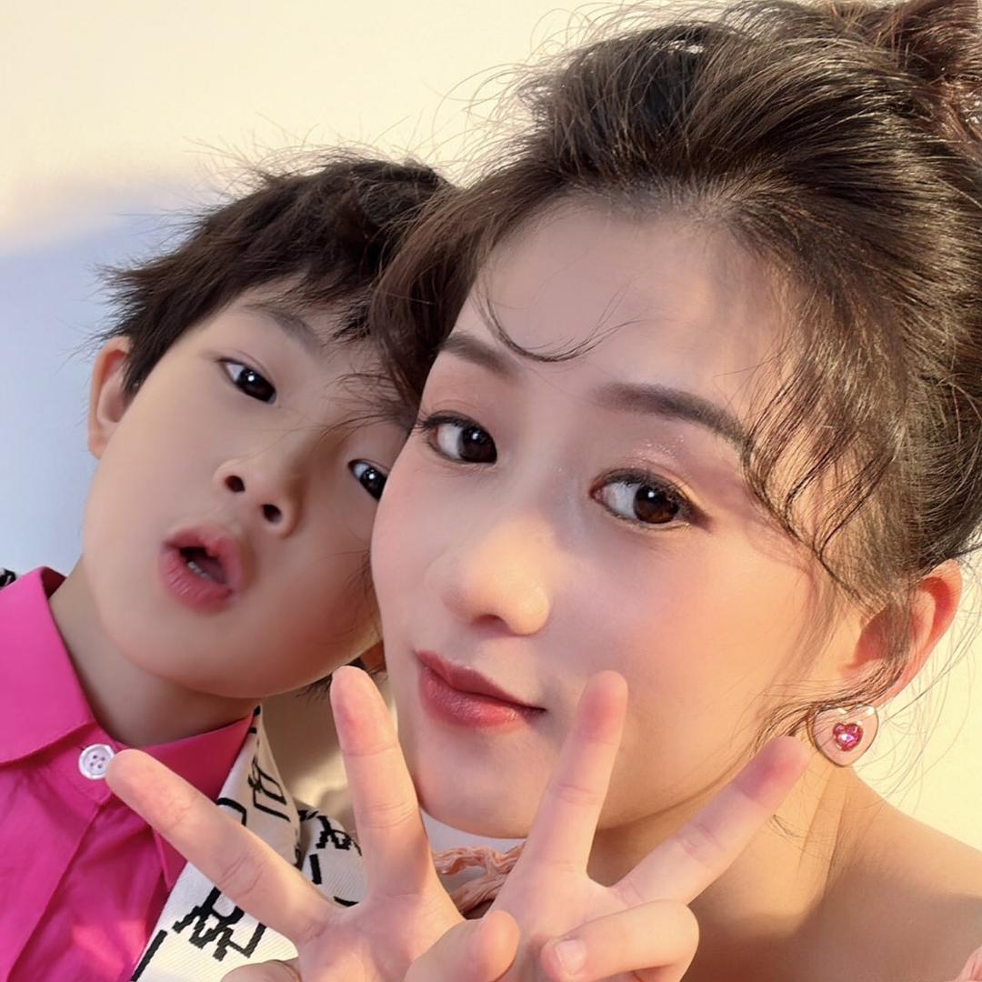 玲玲和王王@抖音