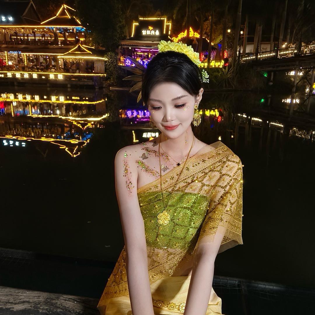 小柔R