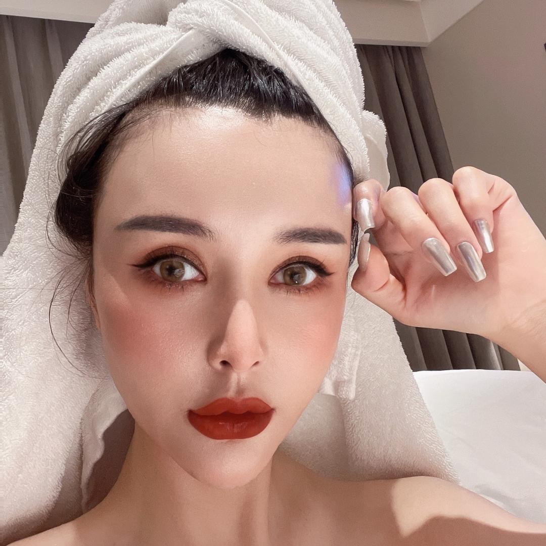 成都做女装的妞妞（养号中）