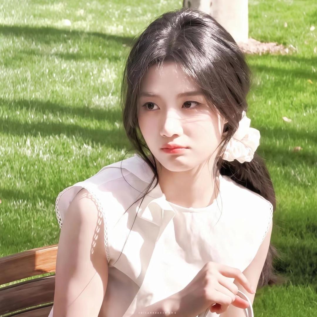 不会弹琴的九号