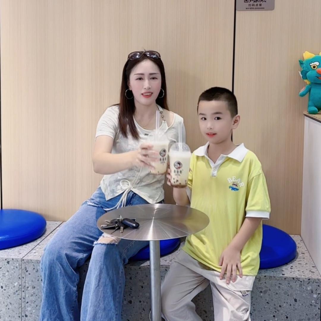 👉小小美🐒王🤴