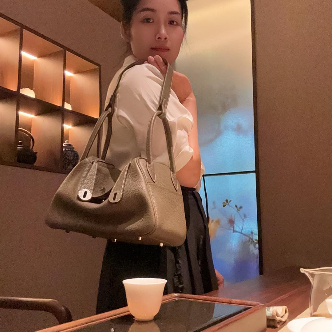 琳琳的真皮包工厂店