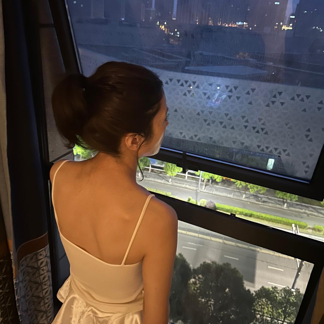 李梦晴