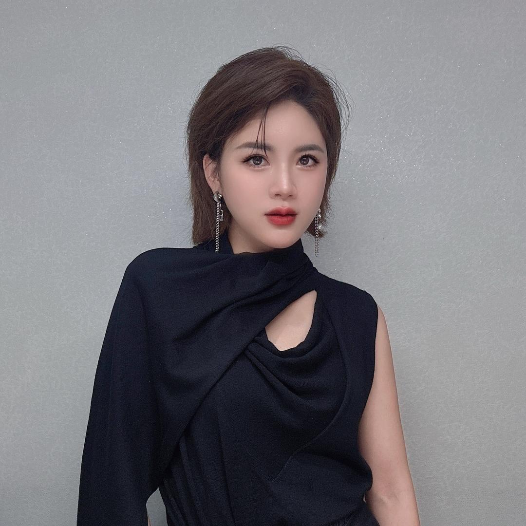 奥斯卡总部～婷姐
