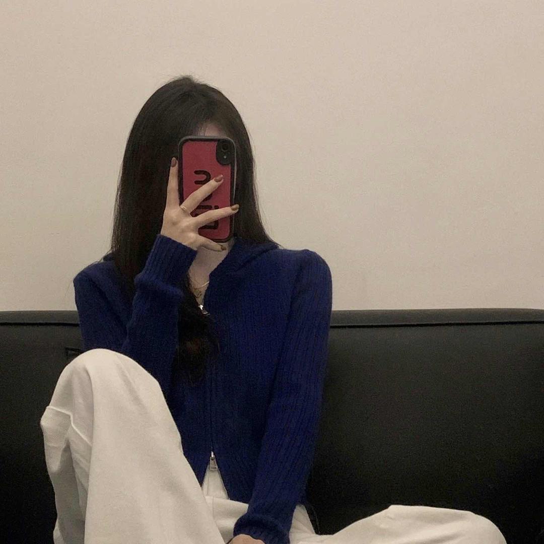 李李.