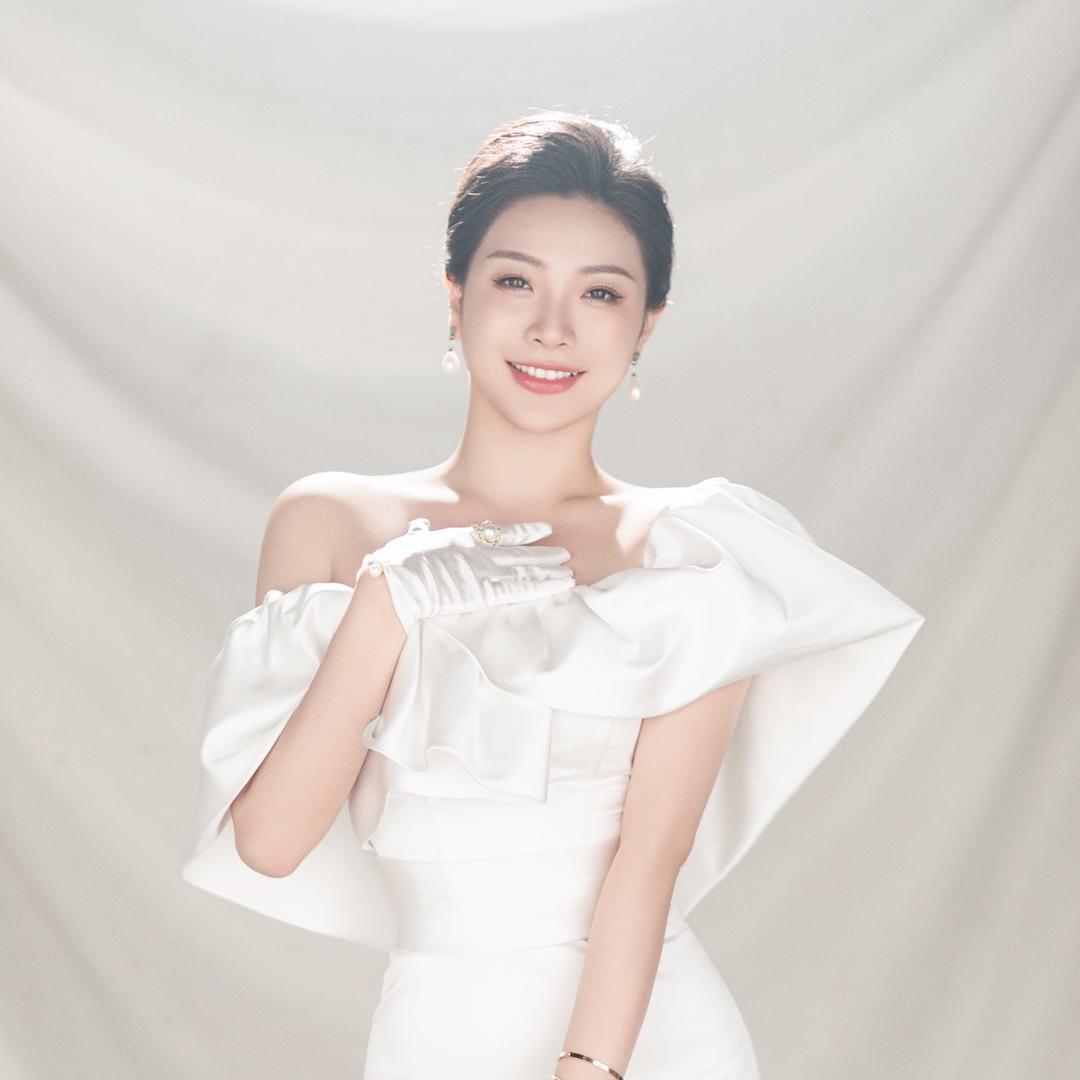 多多爱笑【专注水光肌】@抖音