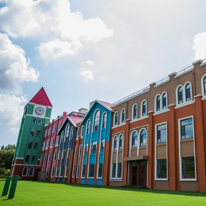 山亭智博幼儿园～洋洋老师