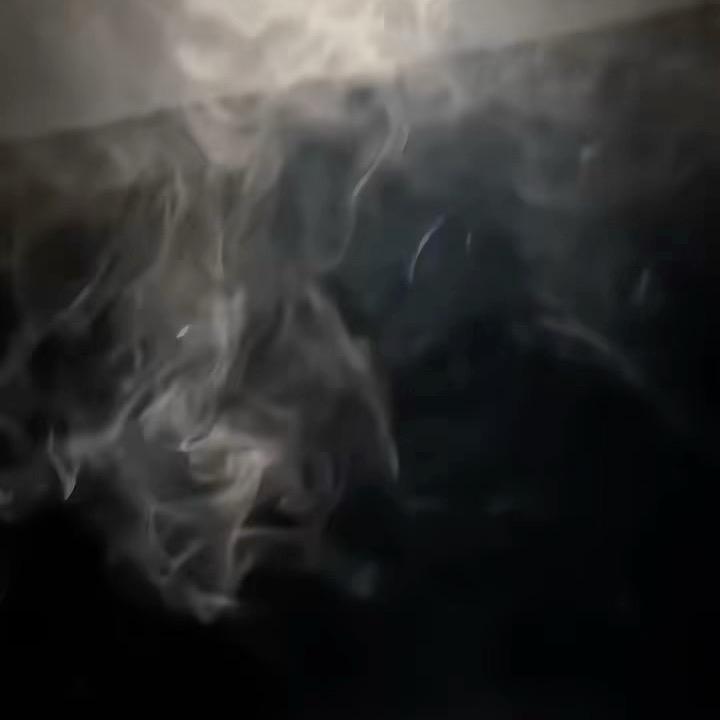 乌漆麻黑