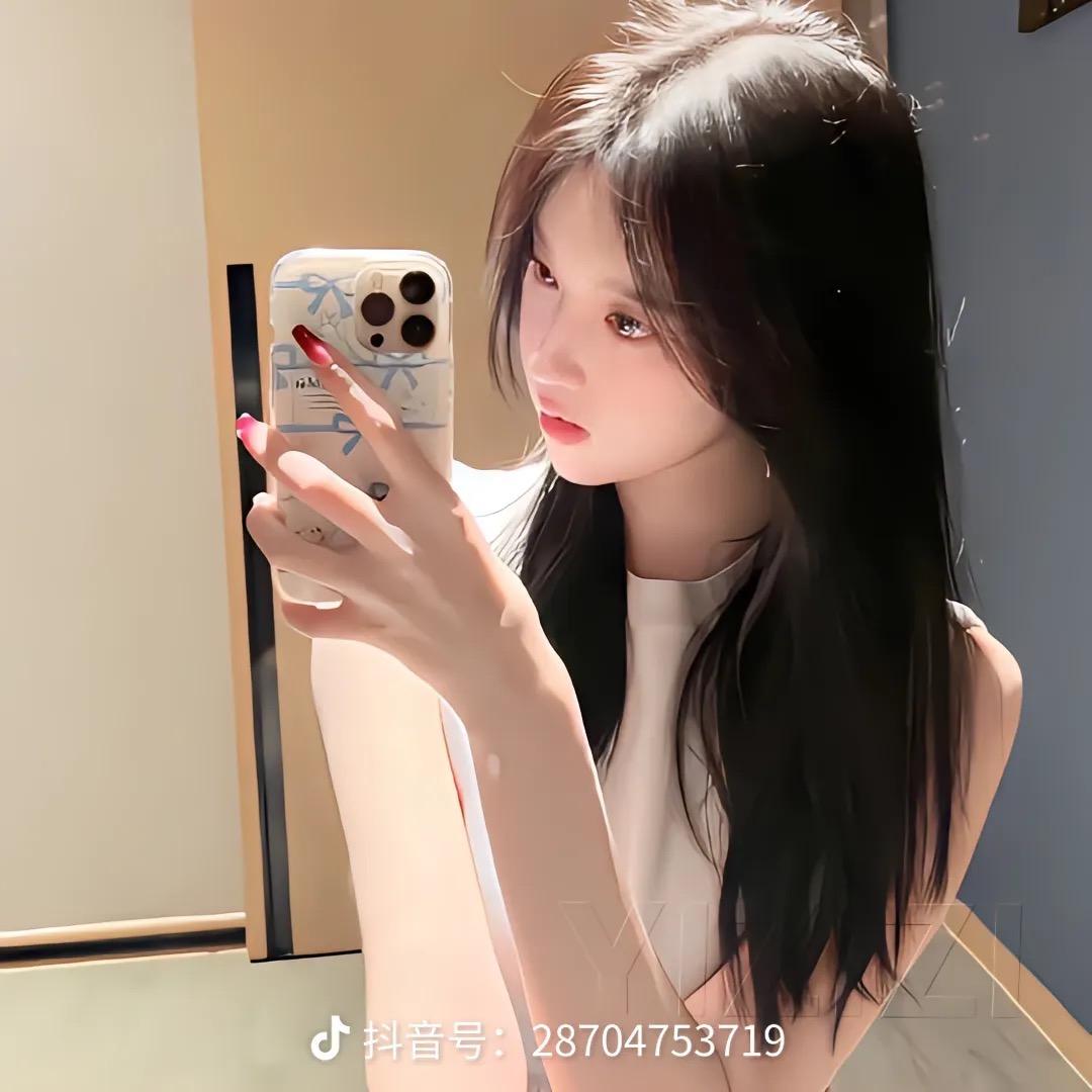 资泊丽香薰旗舰店