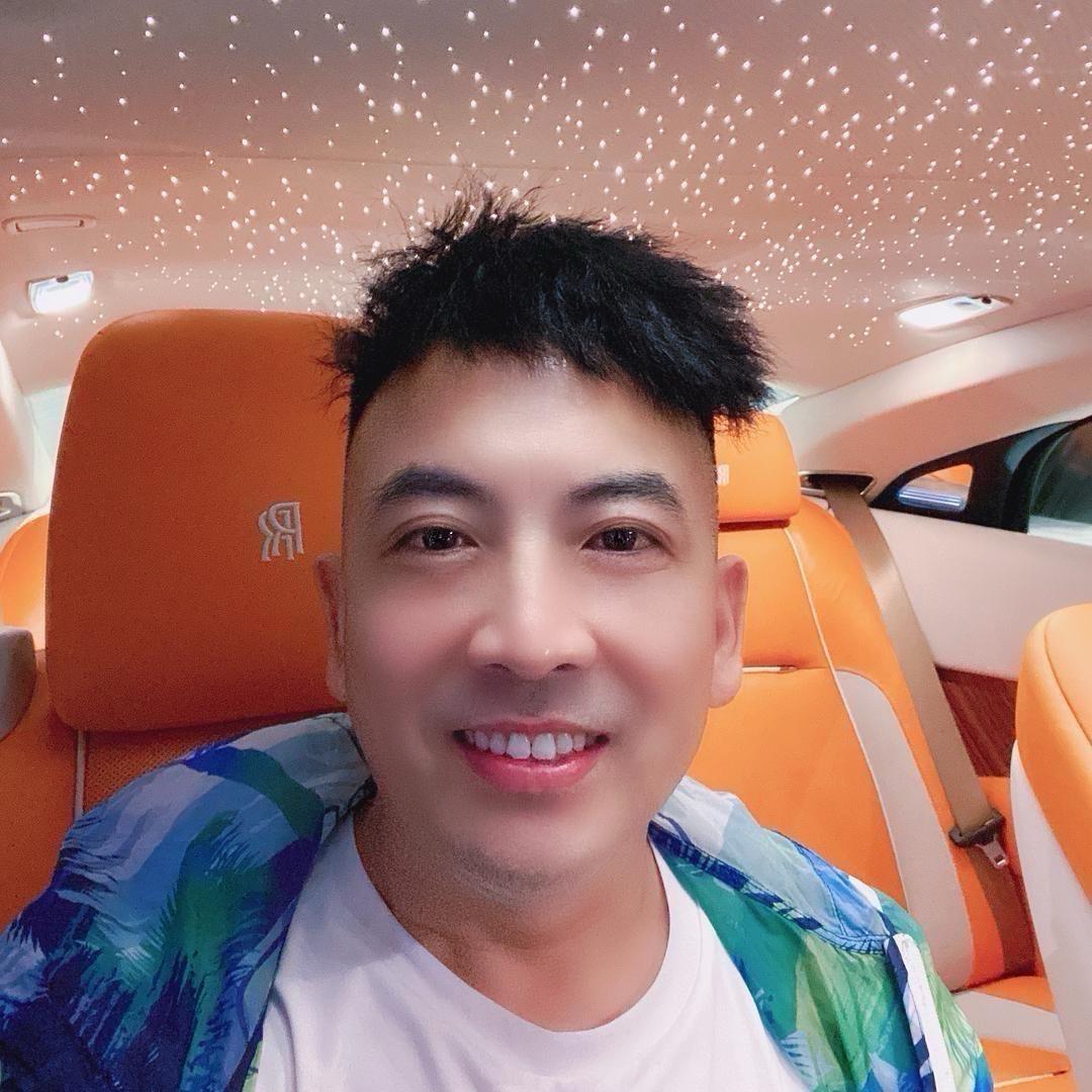 小其哥🔥追光的人(15班)