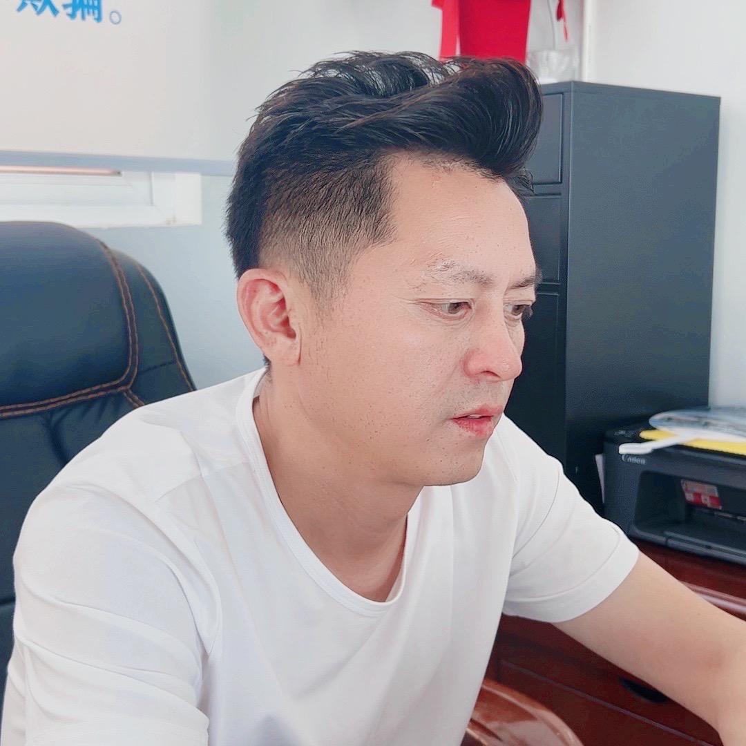 仪征王东精品二手车( 仪征王东铭车)