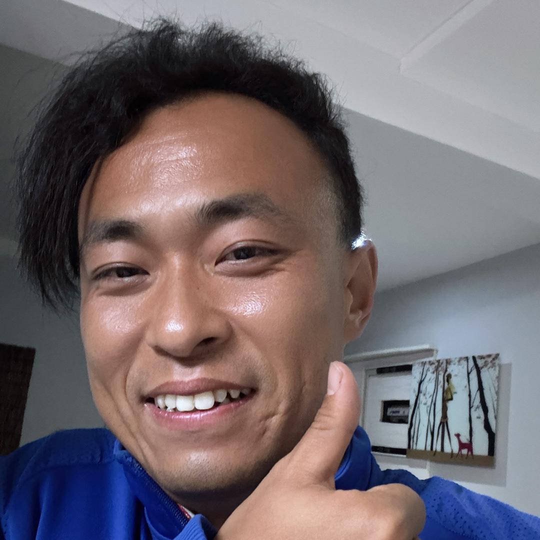 驼背叔叔