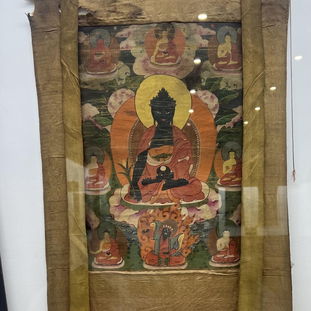 藏缘珠宝甄选店