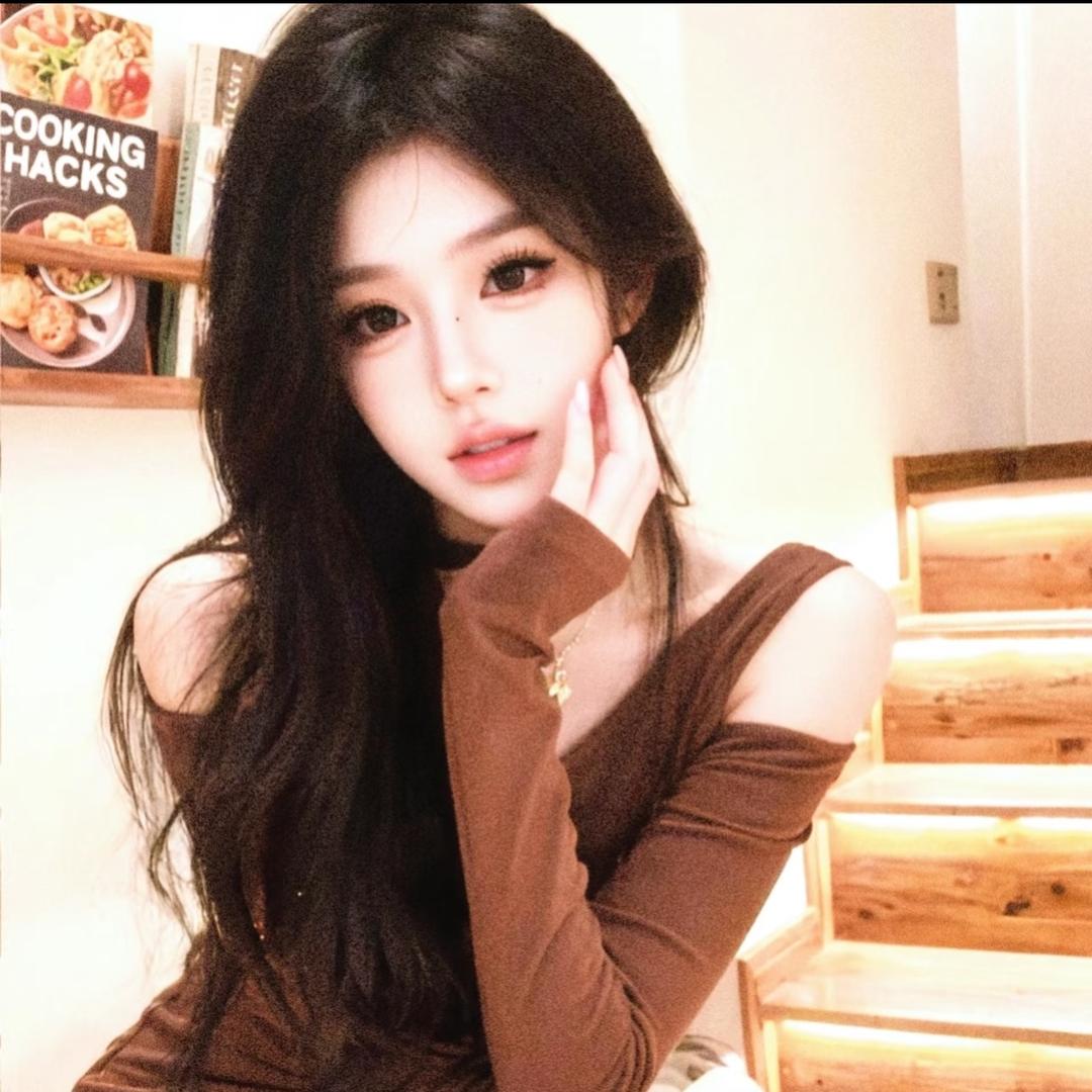 沫沫压不住嘴角✨