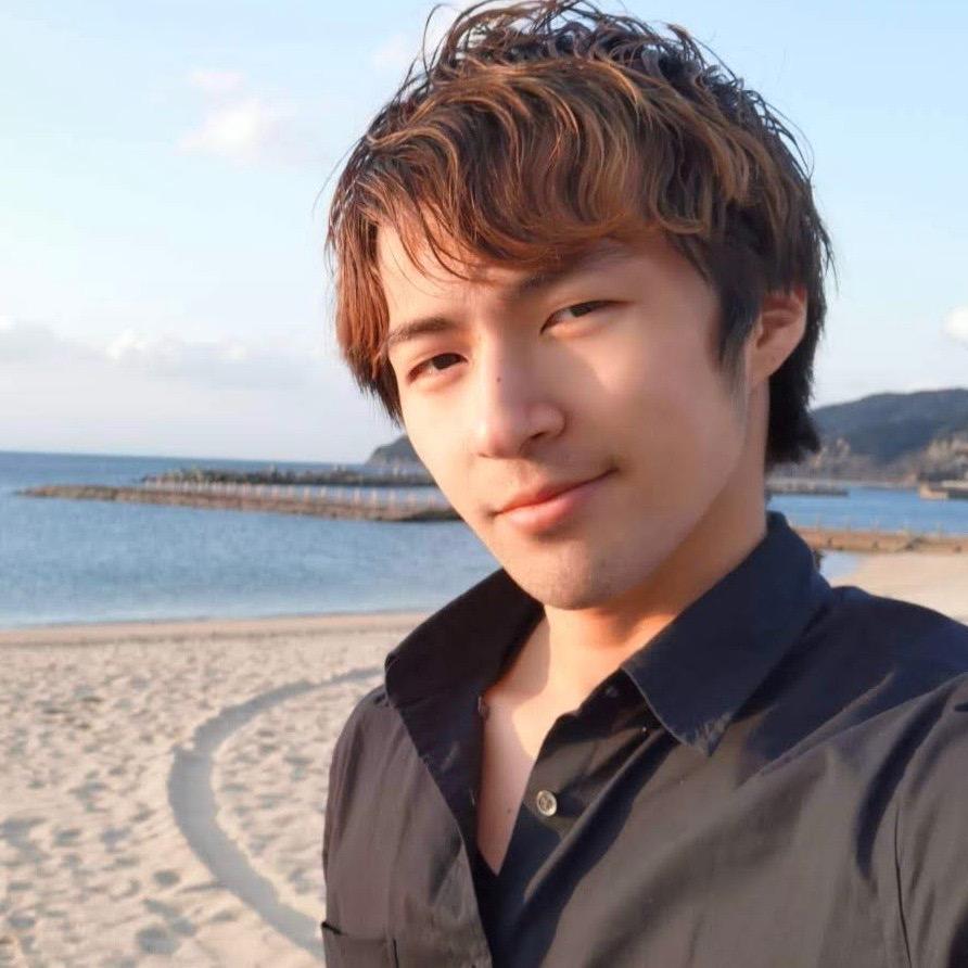 内山先生🕺🏻✨@抖音