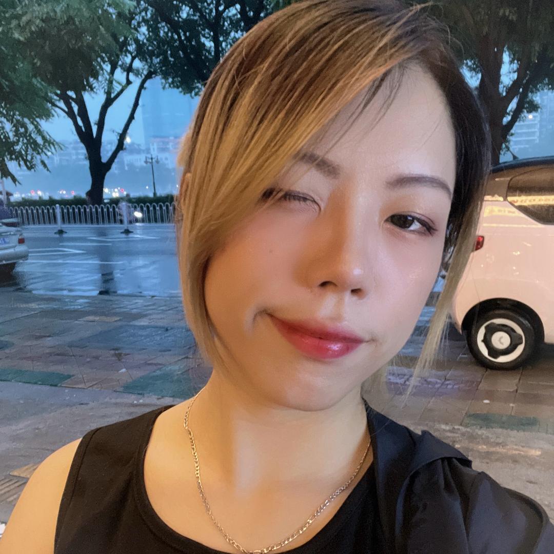 54的吴Vivi💜