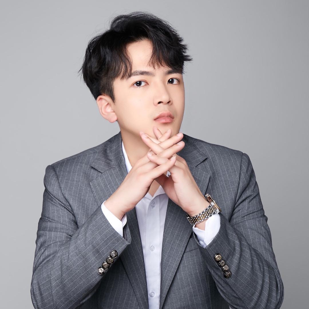 李哥有一套