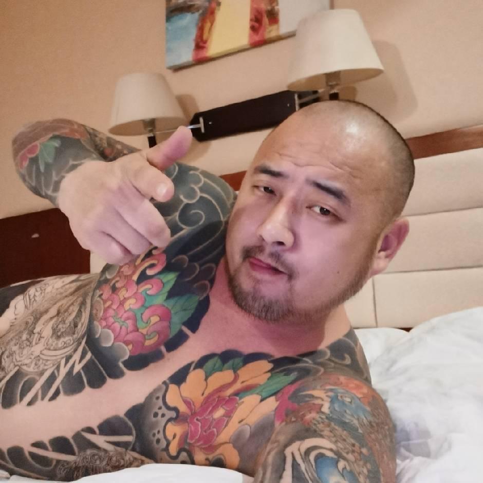 萌熊乀小叔