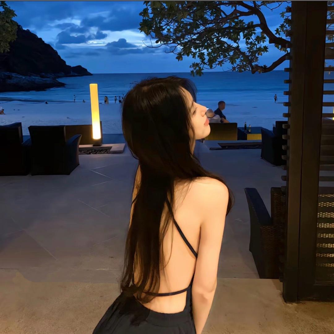 李高静