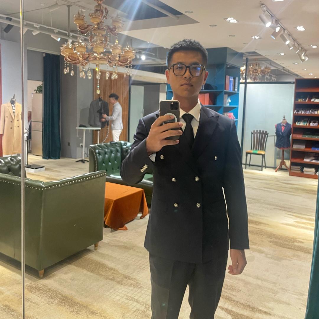 昆明西服定制阿星