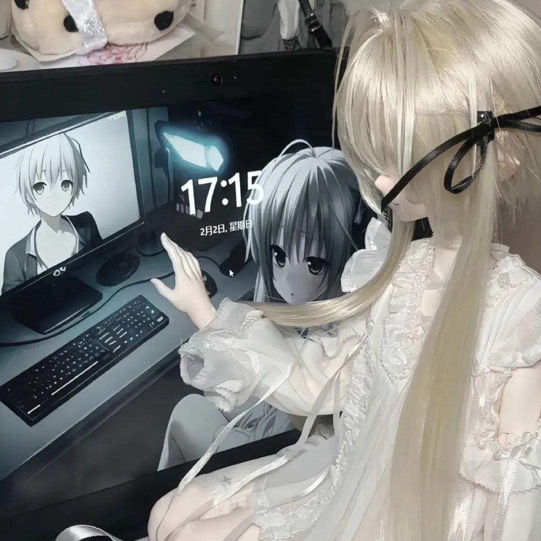 ^ ^