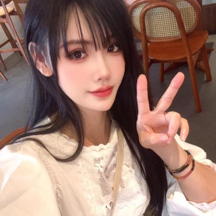 黎洁（不闲聊）