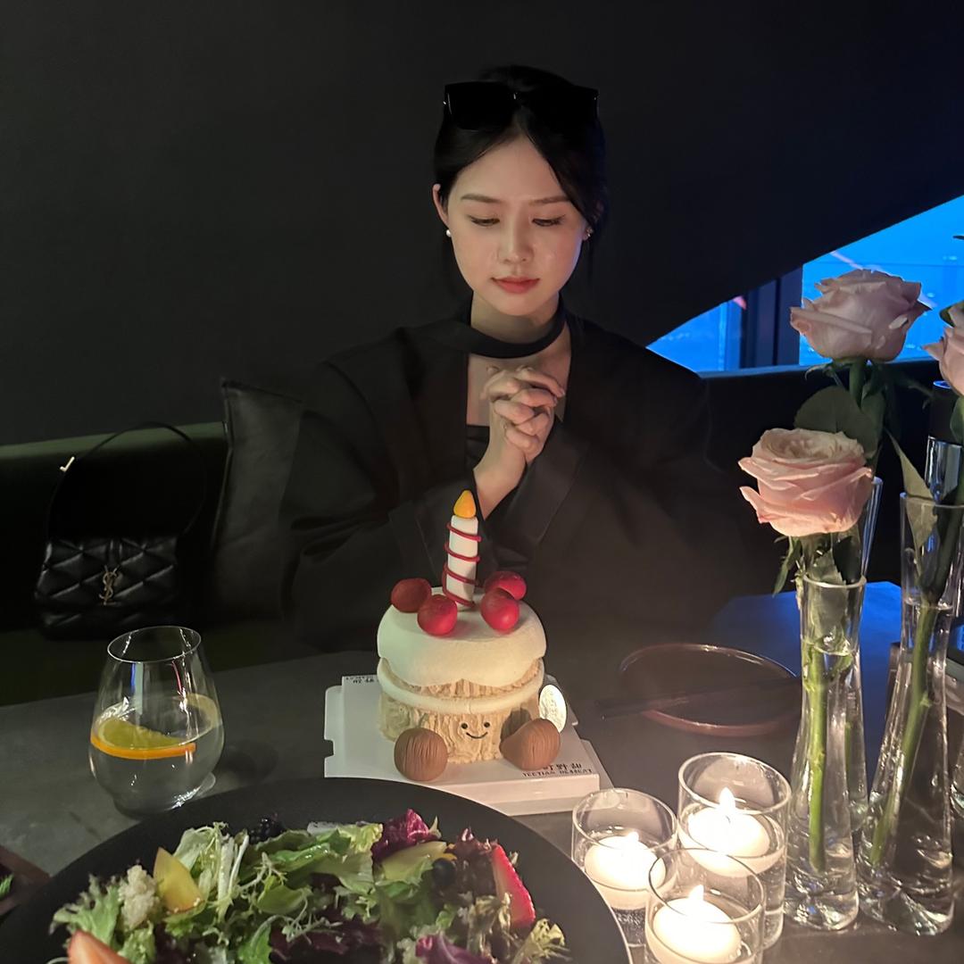 依衣吖