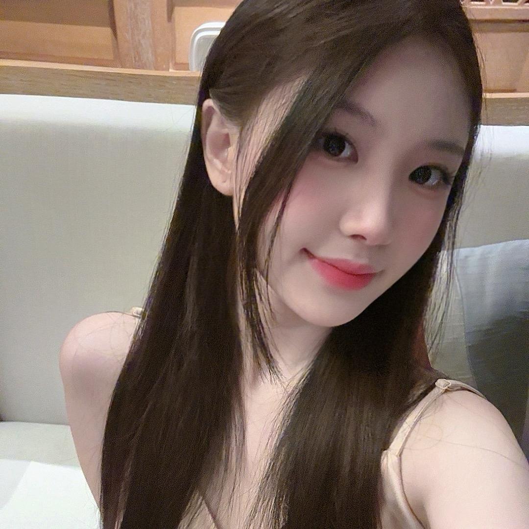 瑰丽诗婵婵