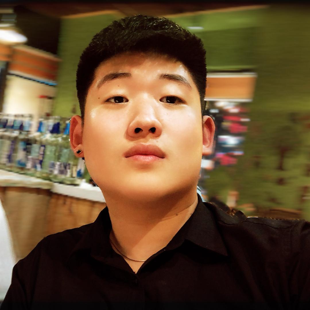 邱一