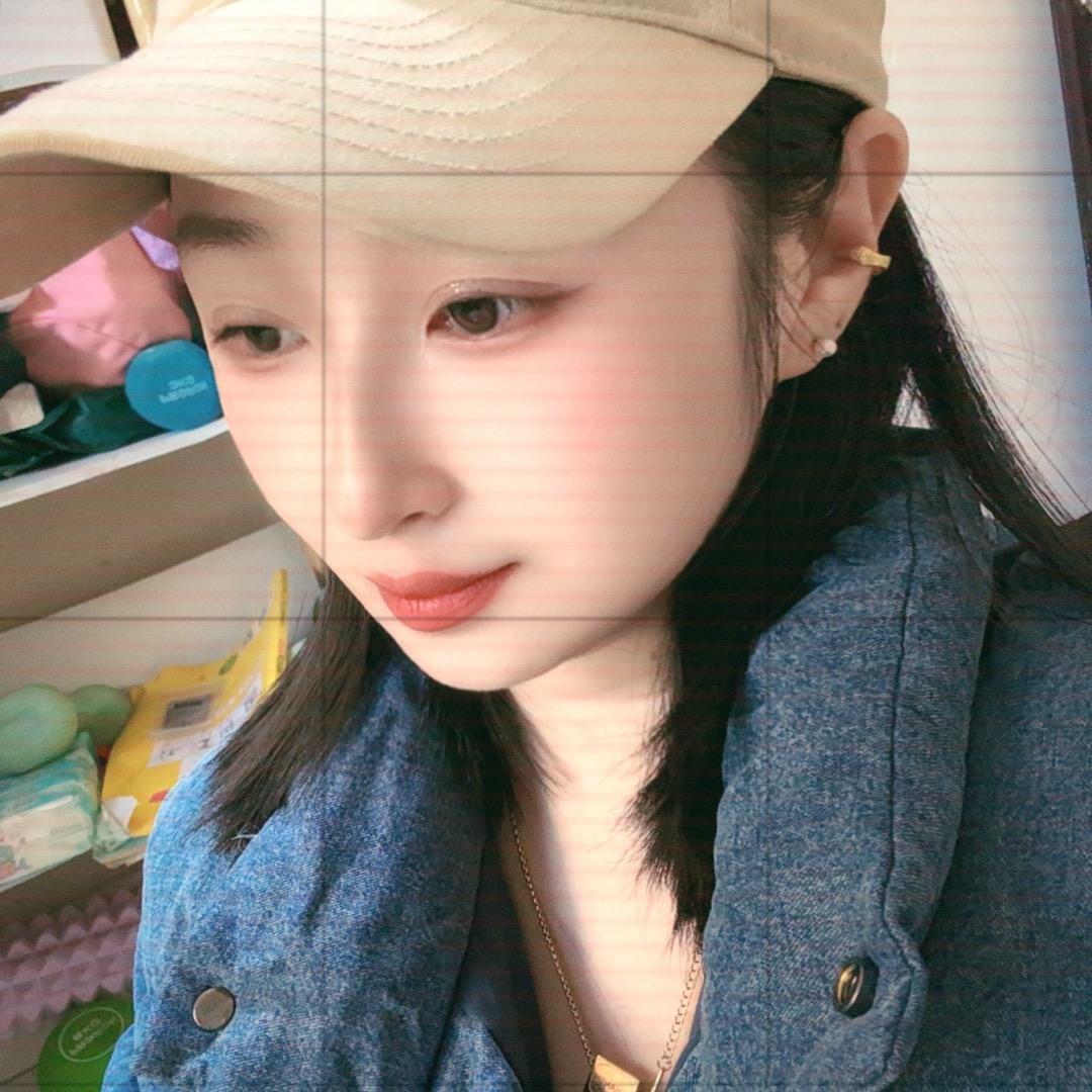 ༊ღ᭄陳小姐꧔ꦿ᭄💞